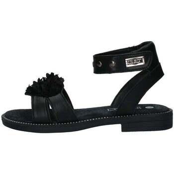 Sandalen Cult -