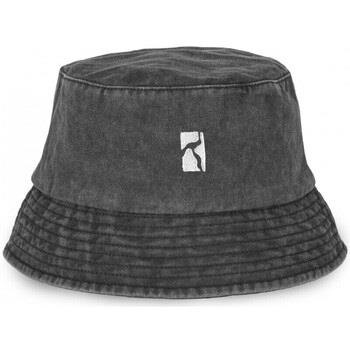 Hoed Poetic Collective Bucket hat