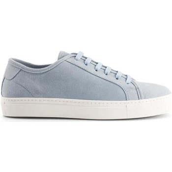 Sneakers National Standard -