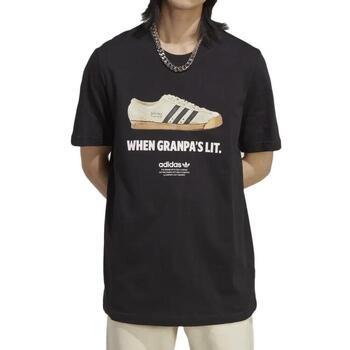 T-shirt adidas -