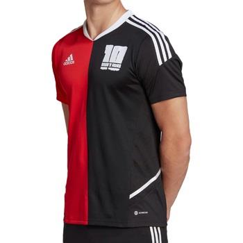 T-shirt adidas -