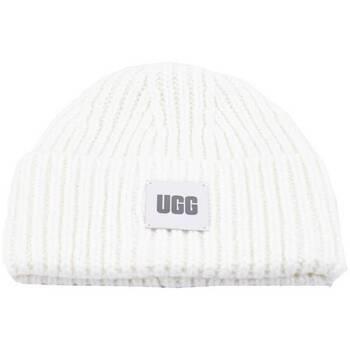 Pet UGG W CHUNKY RIB BEANIE W LOGO