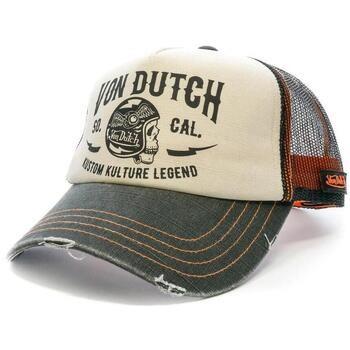 Pet Von Dutch -