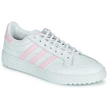 Baskets basses adidas TEAM COURT W