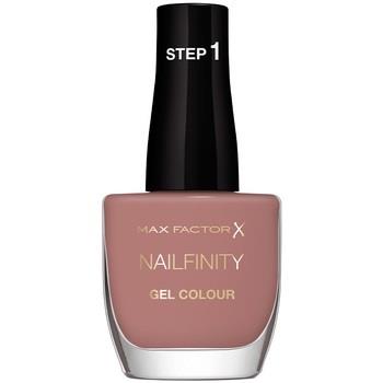 Vernis à ongles Max Factor Nailfinity 215-standing Ovation