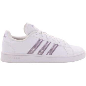 Baskets basses adidas Grand Court Beyond