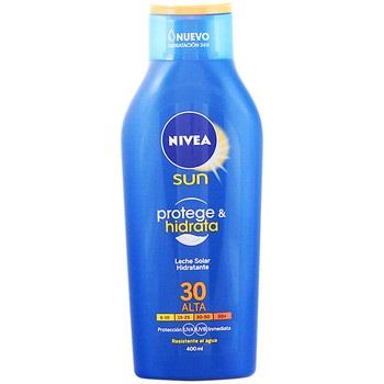 Protections solaires Nivea Sun Protege hidrata Leche Spf30