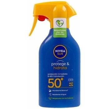 Protections solaires Nivea Sun Protege hidrata Spray Spf50+