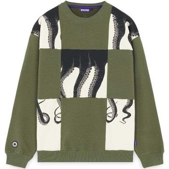 Polaire Octopus Tentacle Chess Crewneck