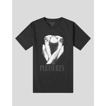 T-shirt Pleasures -
