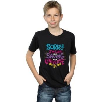 T-shirt enfant Marvel Saving The Universe