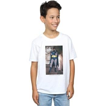 T-shirt enfant Dc Comics Batman TV Series Contemplative Pose