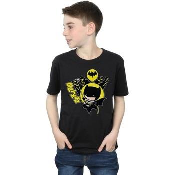 T-shirt enfant Dc Comics Chibi Batman Swinging