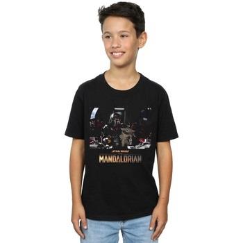 T-shirt enfant Disney The Mandalorian Child On Board