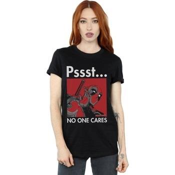 T-shirt Marvel No One Cares