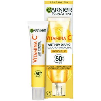 Soins ciblés Garnier Skinactive Vitamine C Fluide Anti-taches Spf50+