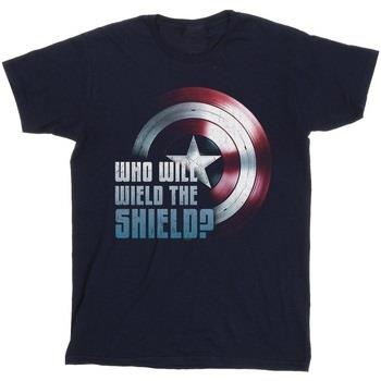 T-shirt Marvel The Falcon And The Winter Soldier Wield The Shield