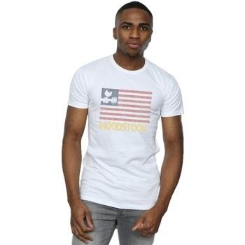 T-shirt Woodstock Distressed Flag