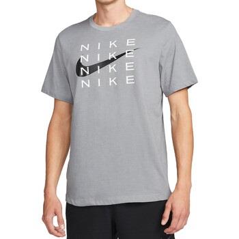T-shirt Nike DM5694