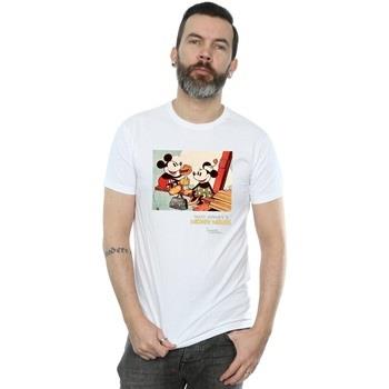 T-shirt Disney Mickey Mouse Building A Building