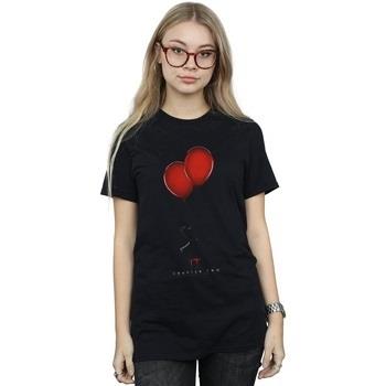 T-shirt It Chapter 2 Hand With Balloons