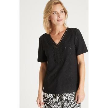 T-shirt Daxon by - Tee-shirt encolure macramé