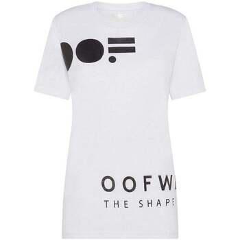 T-shirt Oof Wear -