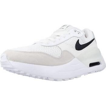 Baskets Nike SYSTM