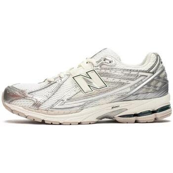 Baskets basses New Balance M1906