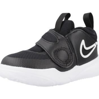 Baskets enfant Nike TEAM HUSTLE D 11