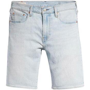 Short Levis -