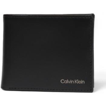 Portefeuille Calvin Klein Jeans CK SMOOTH BIFOLD 5CC W/COIN K50K512076