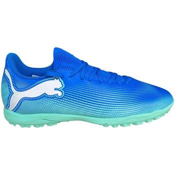 Chaussures de foot Puma -