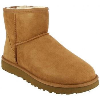 Boots UGG classic mini