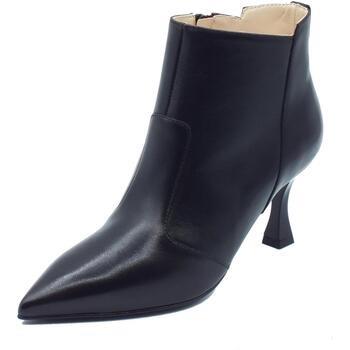 Boots NeroGiardini I205582DE Nappa Pand.