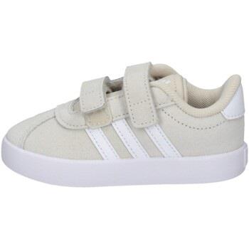 Baskets adidas IE1447