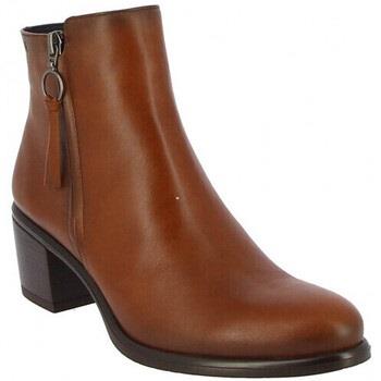 Boots Dorking d8606