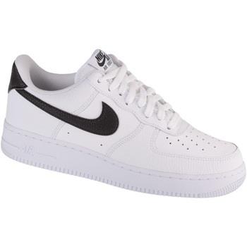 Baskets basses Nike Air Force 1 07