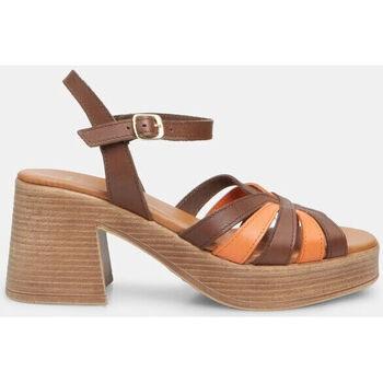 Sandales Bata Sandales pour femmes en cuir avec talon