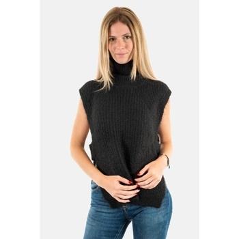 Pull Molly Bracken la1621cn