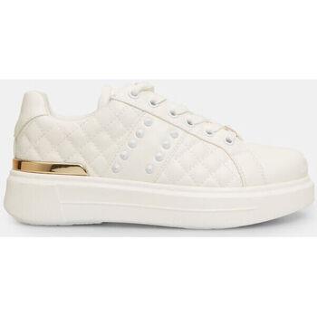 Baskets Bata Sneakers pour femme Famme