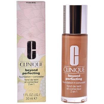 Fonds de teint &amp; Bases Clinique Beyond Perfecting Foundation + Con...