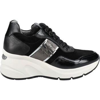 Baskets basses NeroGiardini Sneaker