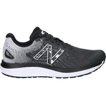 Chaussures New Balance M680NB7