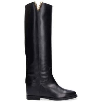 Bottes Via Roma 15 -