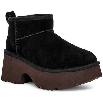 Bottes UGG BOTTINES W CLASSIC ULTRA MINI NEW