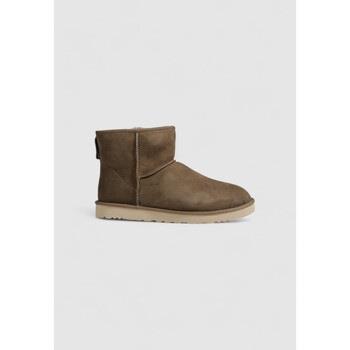 Boots UGG M CLASSIC MINI 1002072