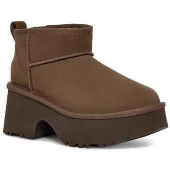 Bottes UGG BOTTINES W CLASSIC ULTRA MINI NEW