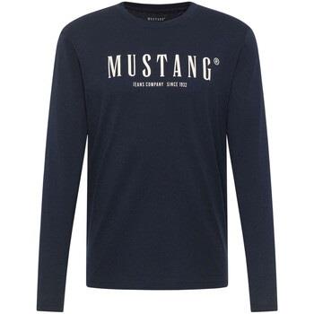 T-shirt Mustang T-shirt coton col rond manches longues droit