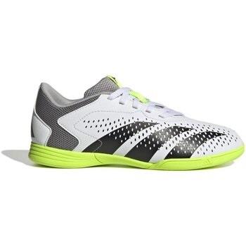 Chaussures de foot enfant adidas -